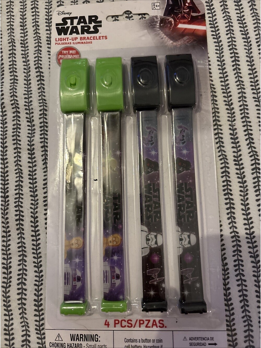 STAR WARS Galaxy of Adventures LIGHT UP BRACELET /FAVORS (4 Pk Birthday Party